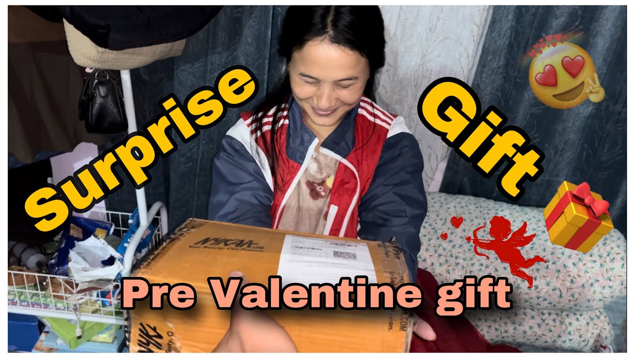 Pre Valentines Gift For Wife 😍 // She Is Really Happy 😃