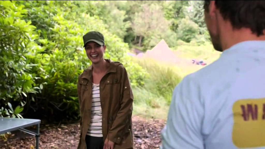 Waterloo Road - Nikki/Vix - {How Do I Live}