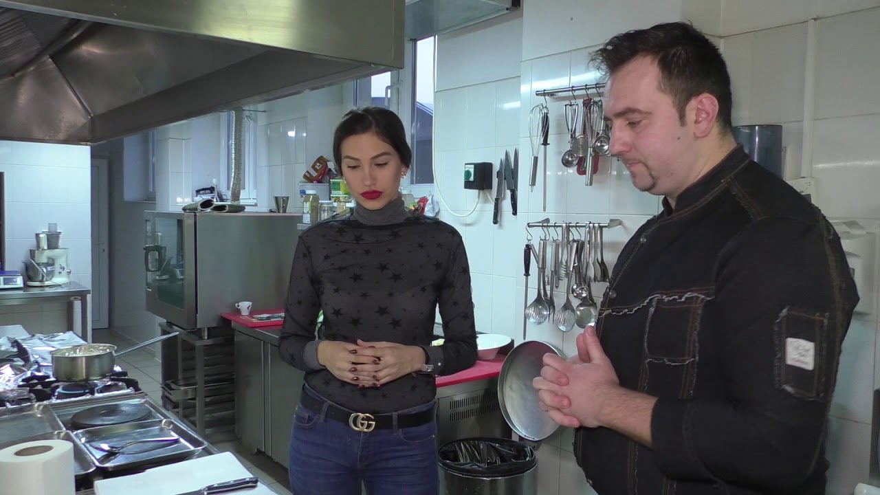 Foie Gras cu pere caramelizate - specialitatea lui Chef Robert