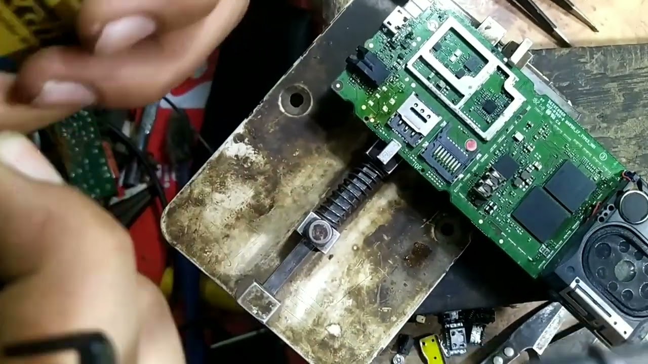 jio phone mein battery conductor || replace battery Jack