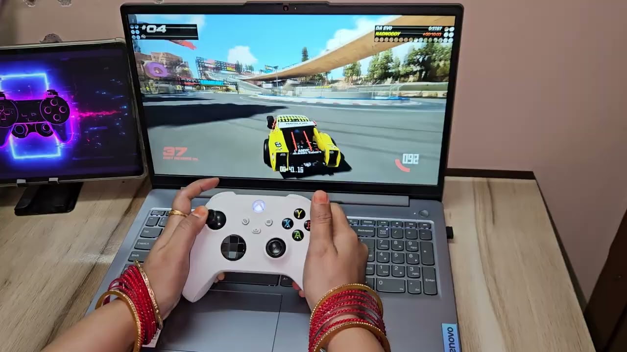 How not to drive car in racing Game 🤣