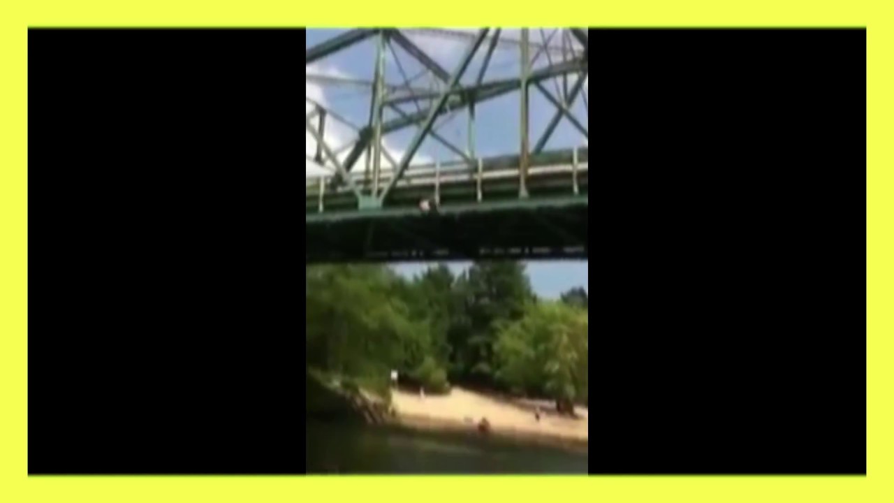 OMG! Epic Bridge Jumping Fail