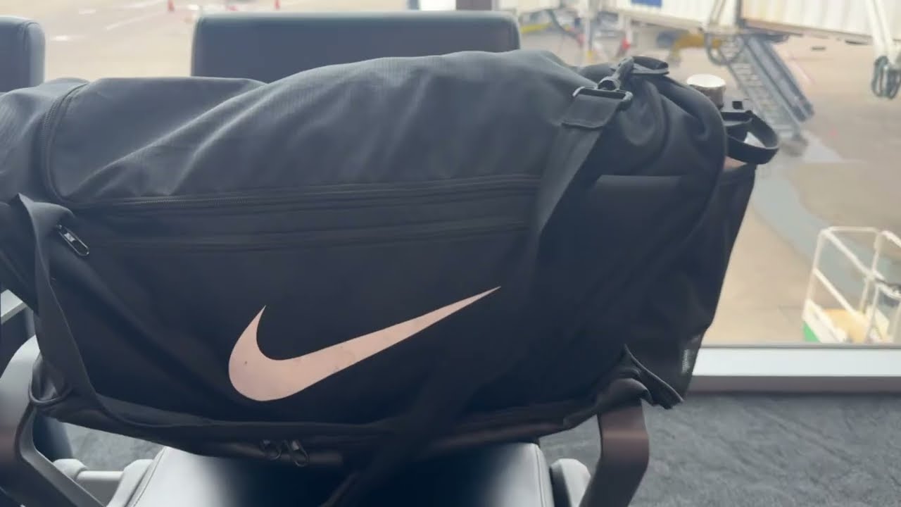 The only Gym Bag You'll Ever Need - Nike Brasilia 9.5 Duffel Review