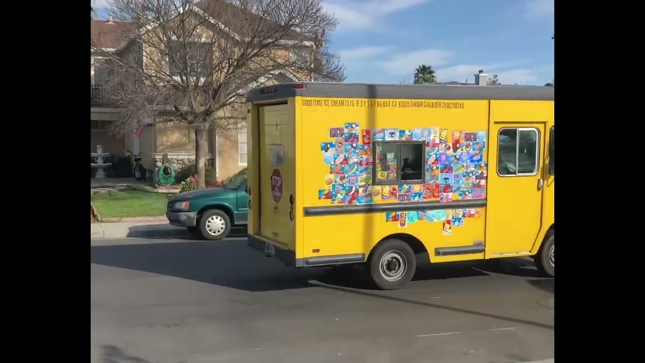 A yellow ice cream truck in los banos California