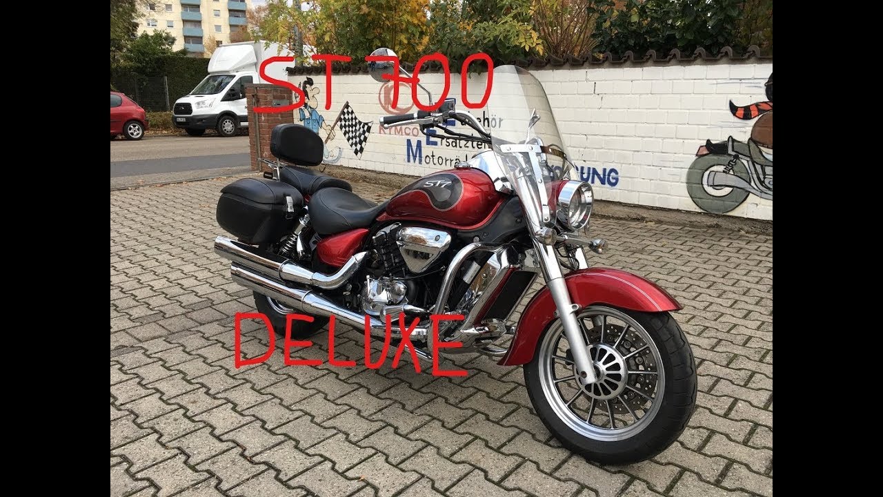 Hyosung ST 700 ST 7 Deluxe - Leather Sidebags, Big Windscreen, Walkaround, Details