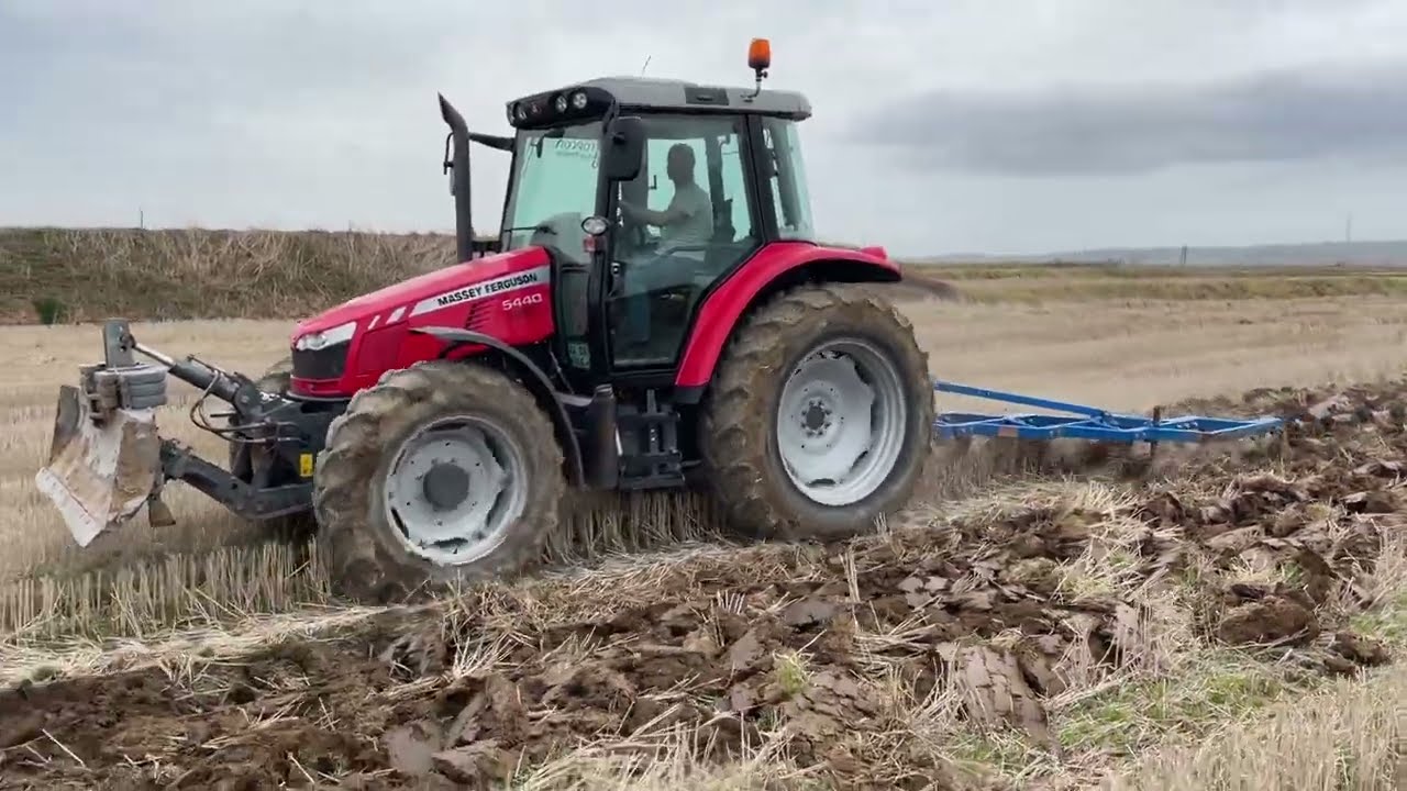 KAPAK AÇIYORUZ | MASSEY FERGUSON 5440 - ÇELTİK YERİ SÜRÜMÜ - ÜNLÜ PULLUK