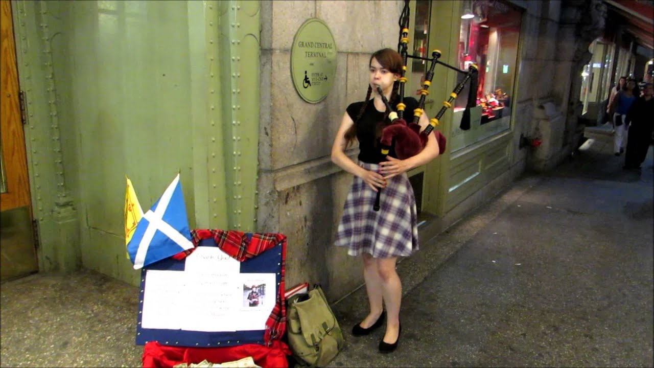 Mairi Mason Playing the Bagpipes in NYC