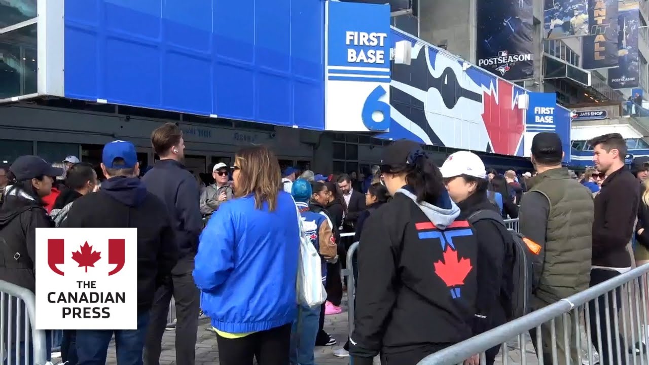 Blue Jays and Dodgers fans travel to Toronto for World Series