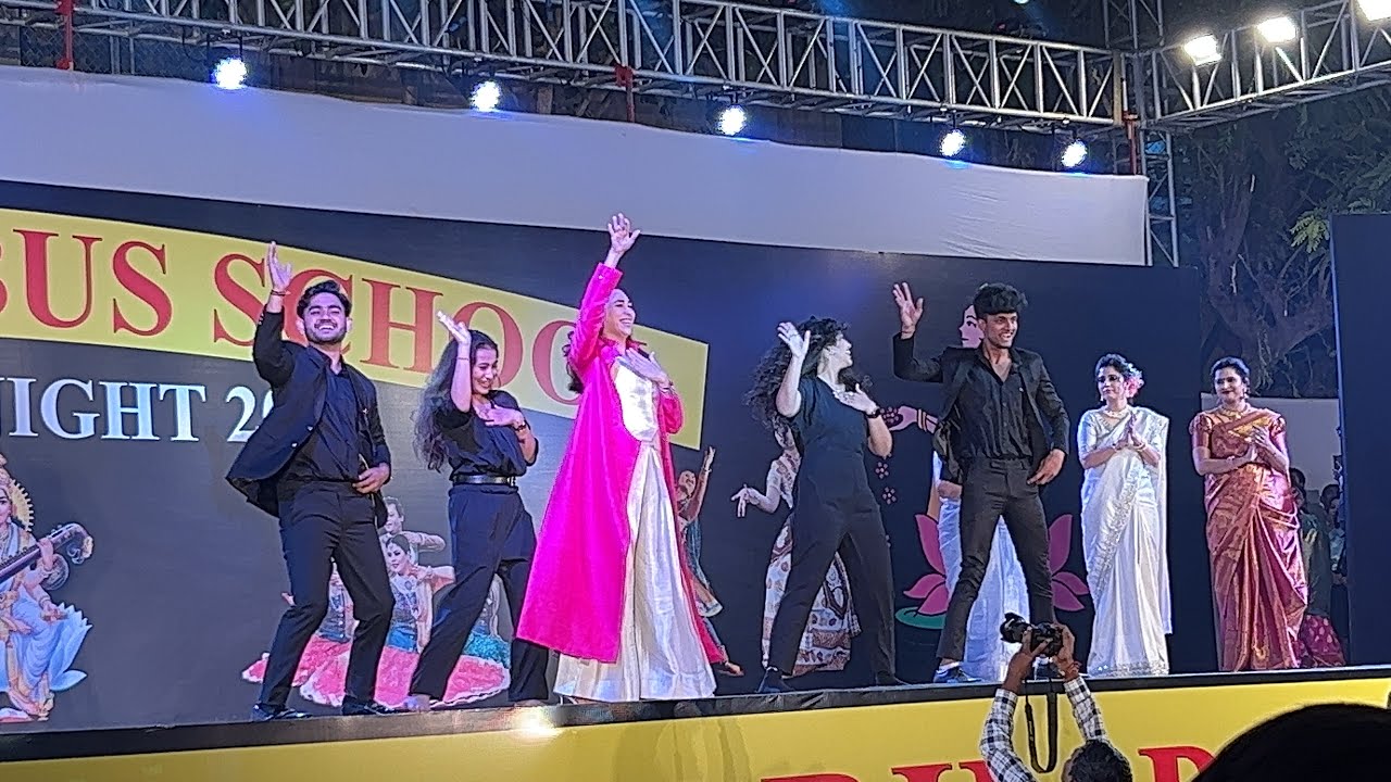 Karisma Kapoor || St columbus school || Annual function 2022