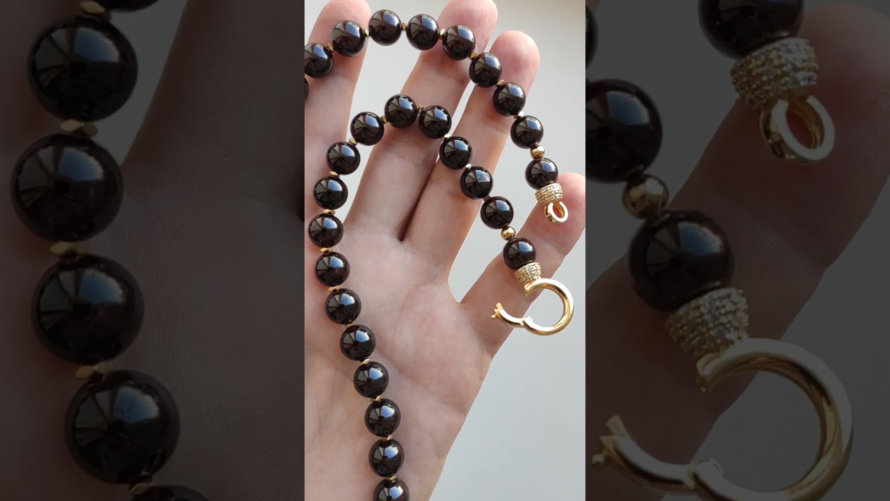 Granate almandine natural gemstone jewelry set.