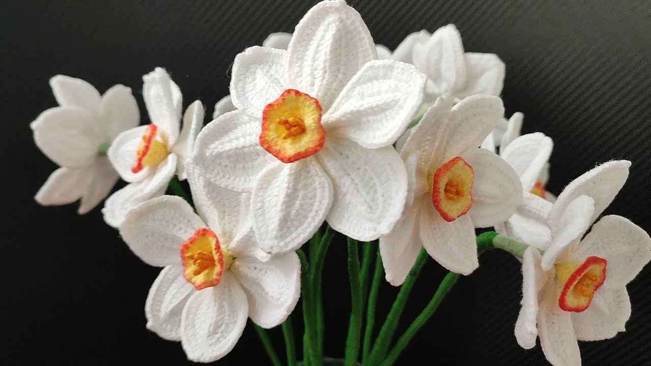 How to crochet Narcissus Poeticus ( Daffodils)/Cum crosetam Narcise Poeticus