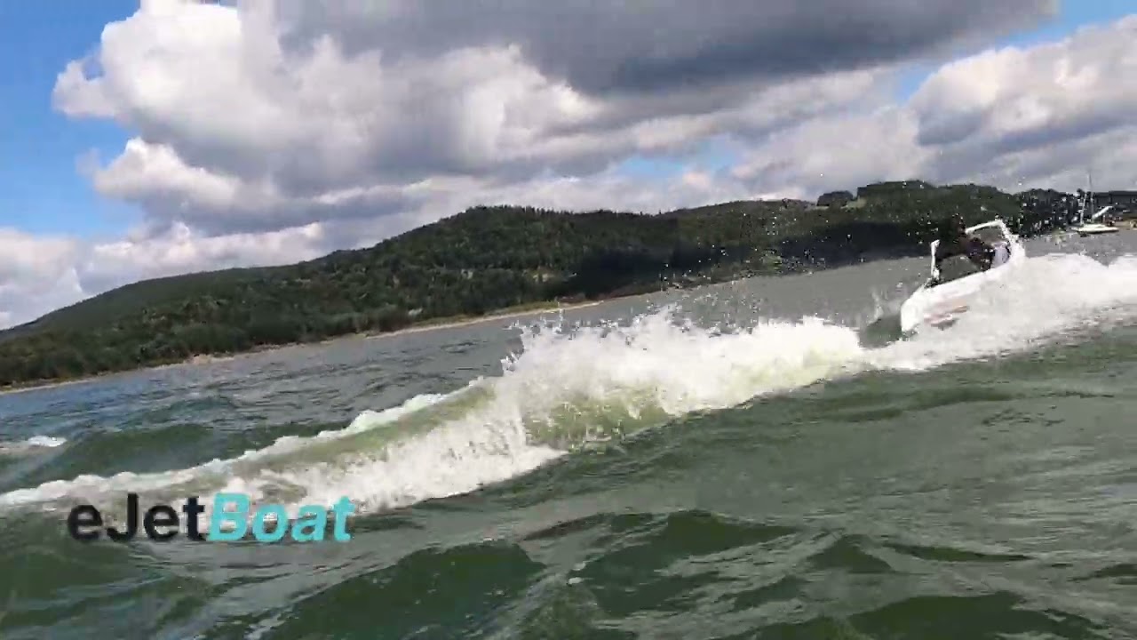 Nasze elektrycznie mini łódki eJetBoat w akcji na Jeziorze Mucharskim