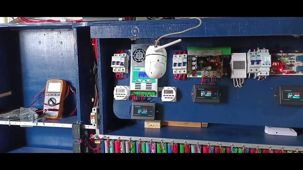 ATUALIZAÇÃO DO SISTEMA SOLAR OFF GRID, COM CONTROLADOR MPPT POWMR DE 60 AMPERES.