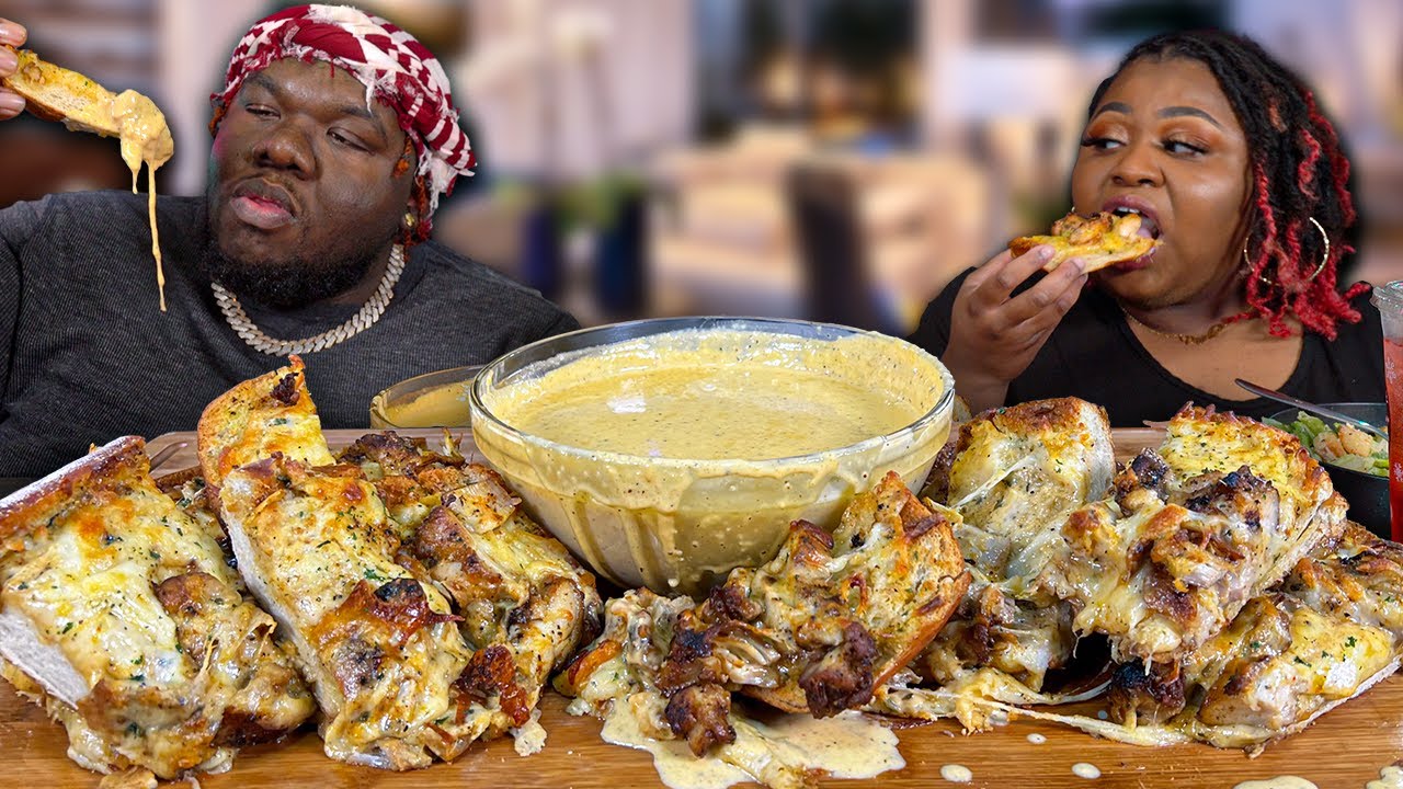 THIS WAS SO FIRE! 🔥  CAJUN CHICKEN ALFREDO GARLIC BREAD MUKBANG!!! | EATING SHOW