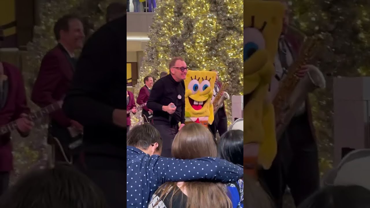 Tom Kenny Mall Of America MN 2024 Comic Con