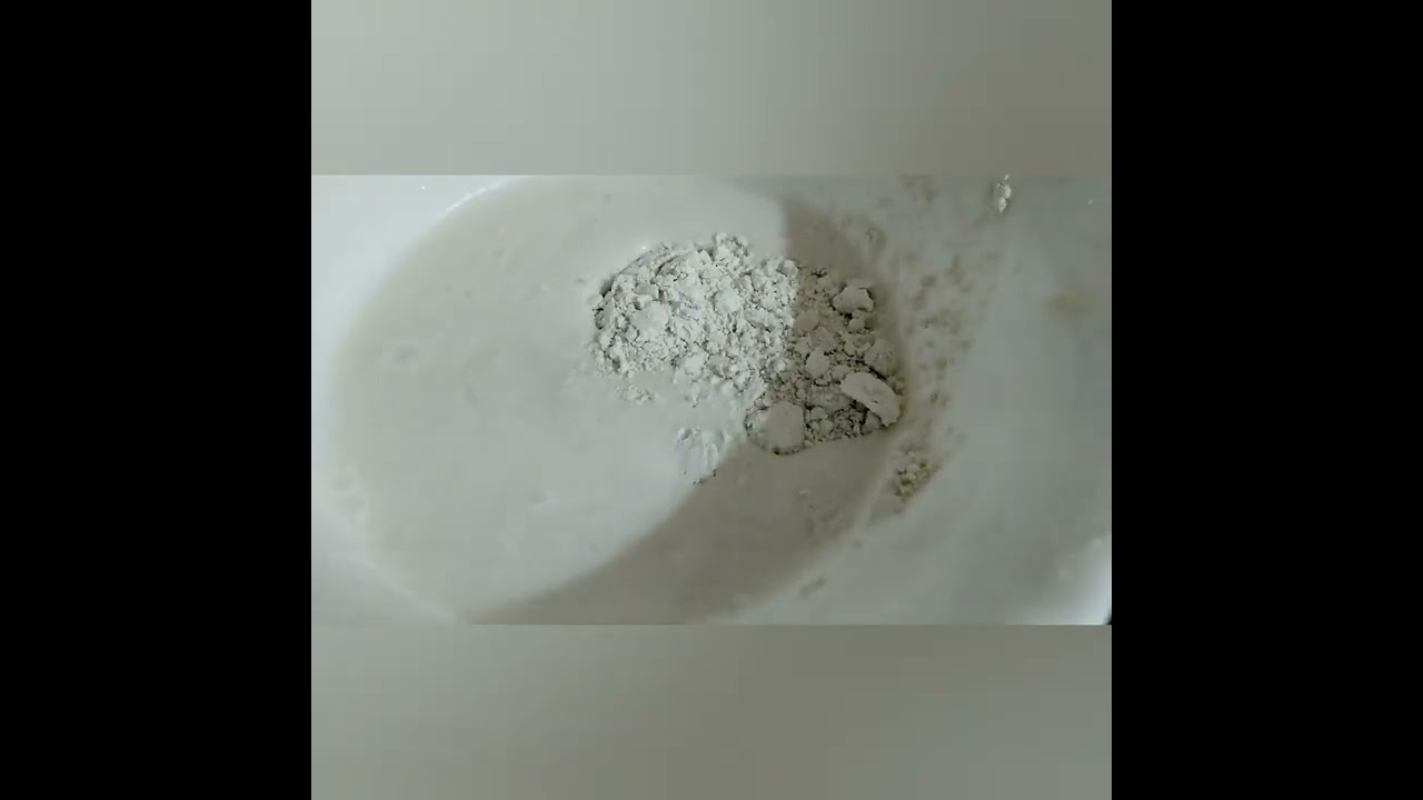 how to make foundation without compact powder only 2 ingredients turmeric,coffee powder are optional