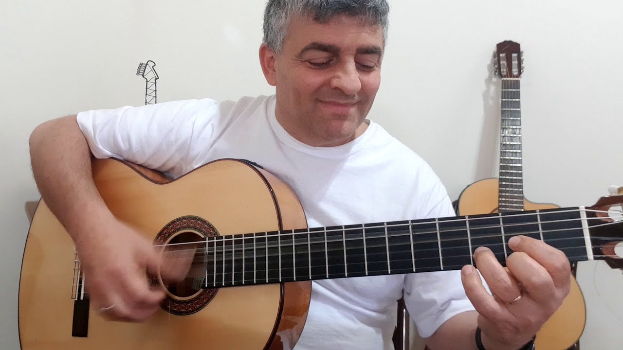 YO VENDO UNOS OJOS NEGROS, Biografías Musicales