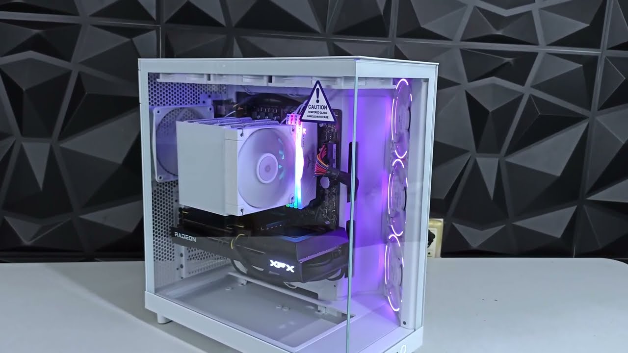 Hermosa PC Blanca para jugar todo este 2026 - PC Gamer
