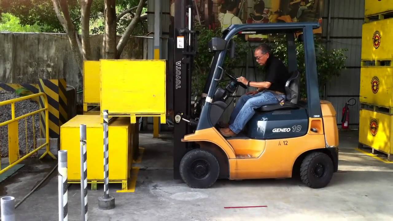 forklift.MOV