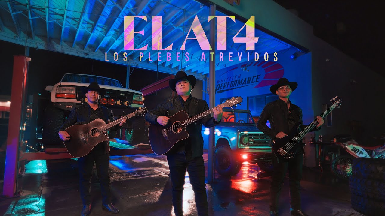 Los Plebes Atrevidos - El AT4 (En Vivo)