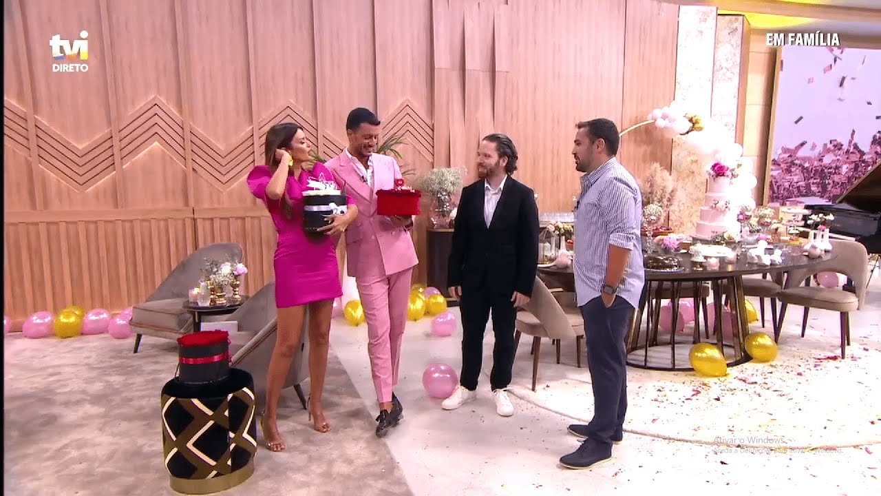 Lux N' Roses - Em Família | TVI