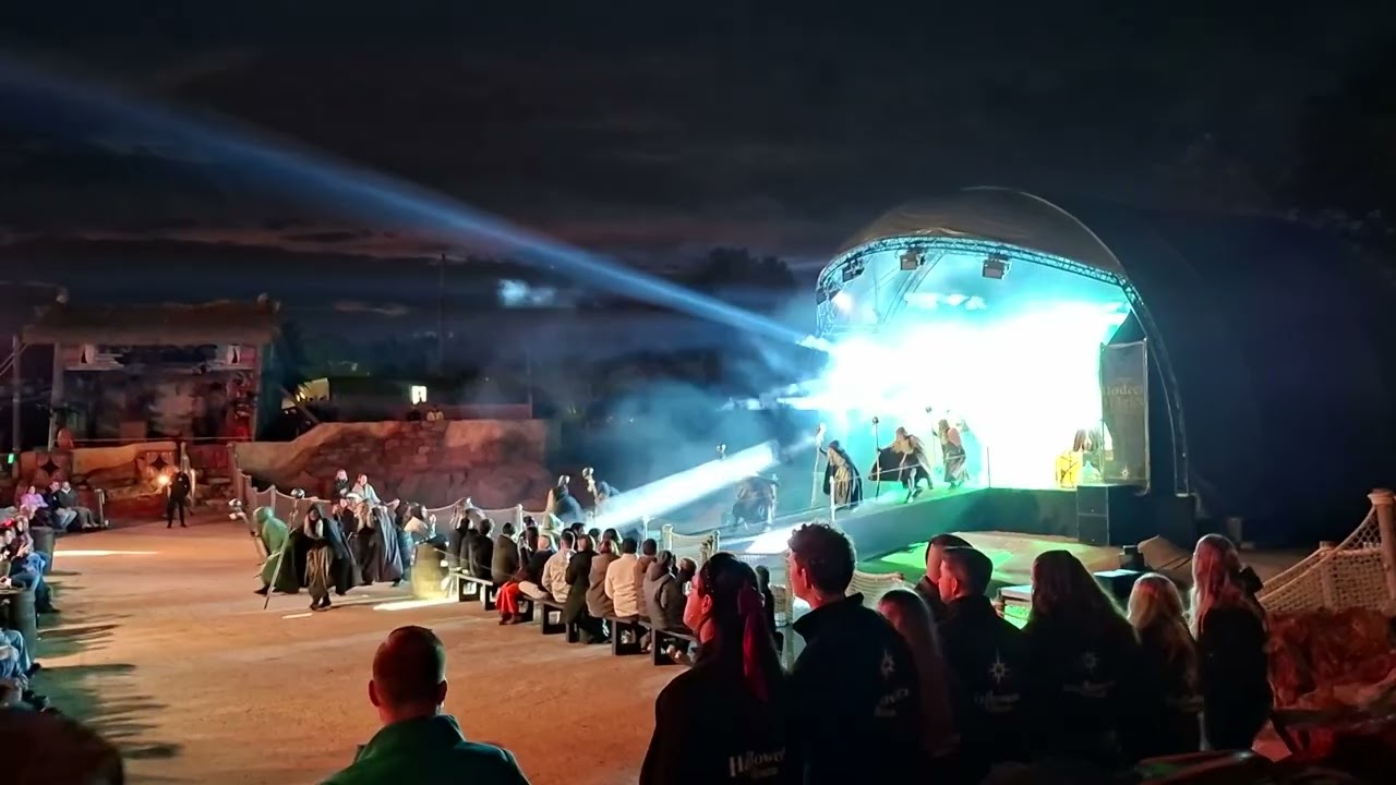 Toverland Halloween Parade 31 Oktober 2025 met volledige uitloop
