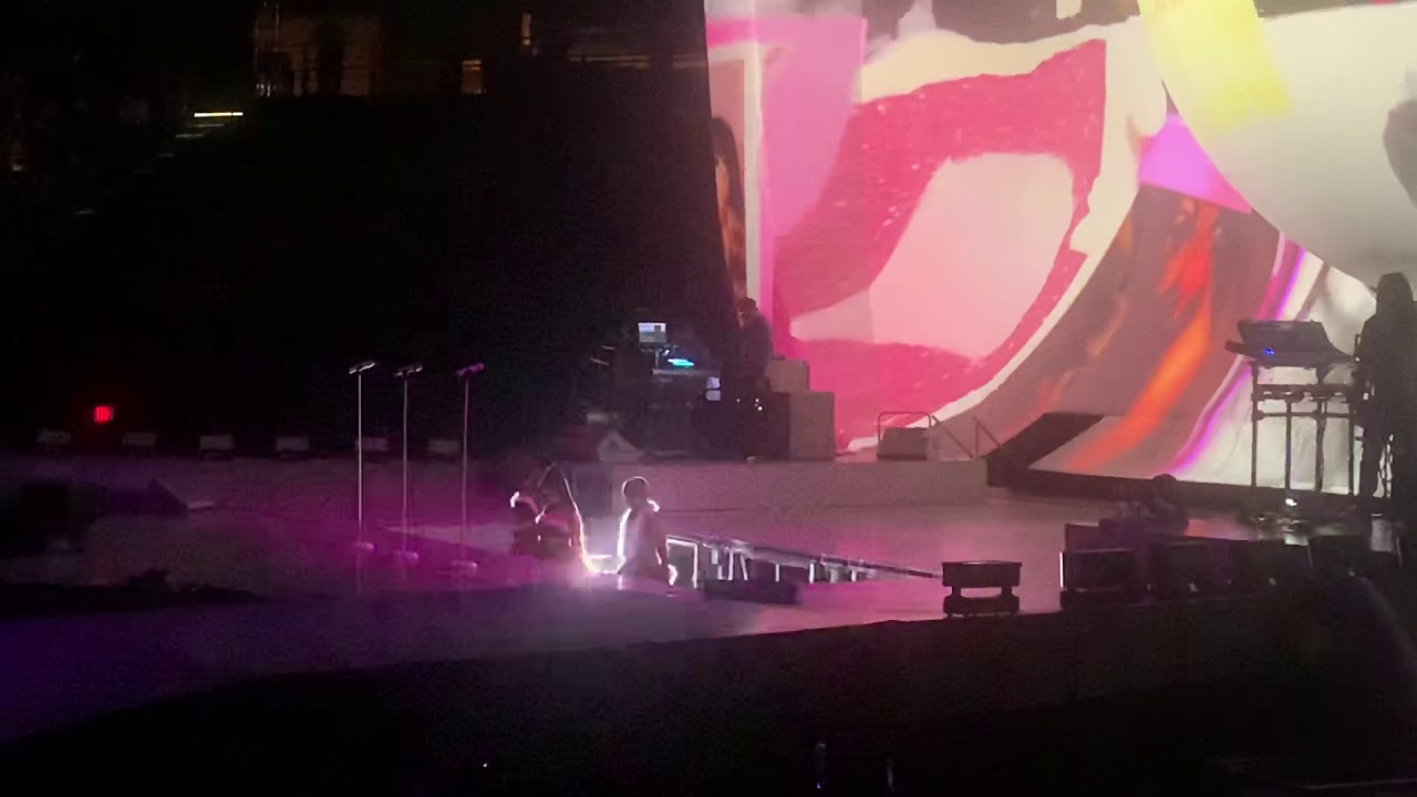 Ariana Grande- Thank u, next - Sweetener World Tour - MGM Grand, Las Vegas, December 2019