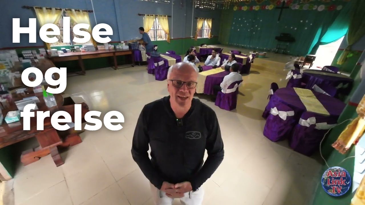 Team av leger og sykepleiere drar til fattige i kambodsja