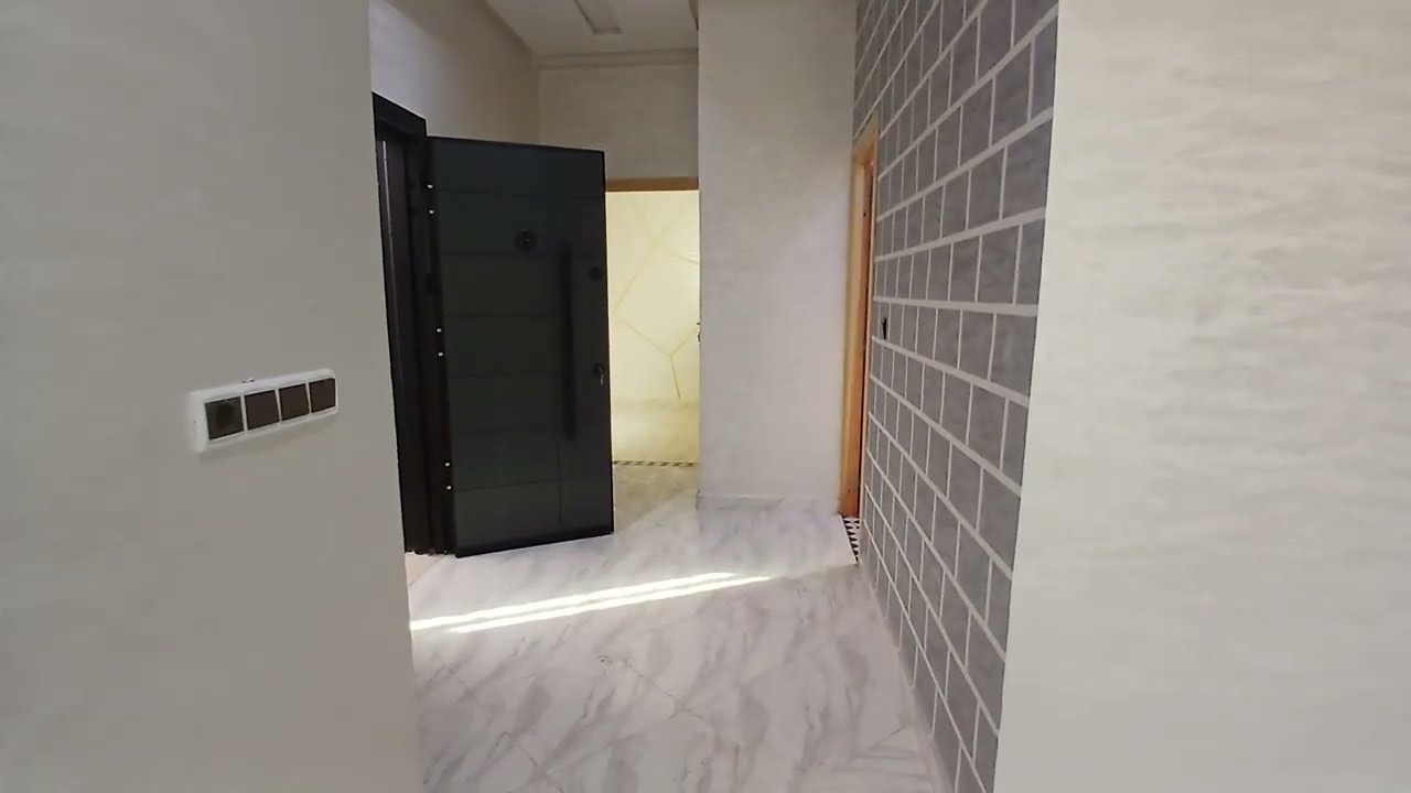 شقق ممتازة للبيع حي المرجة المساحة 60مR+2 طباق لأول  + لاستفادة من دعم وتمن بتدا من36  0693034847.