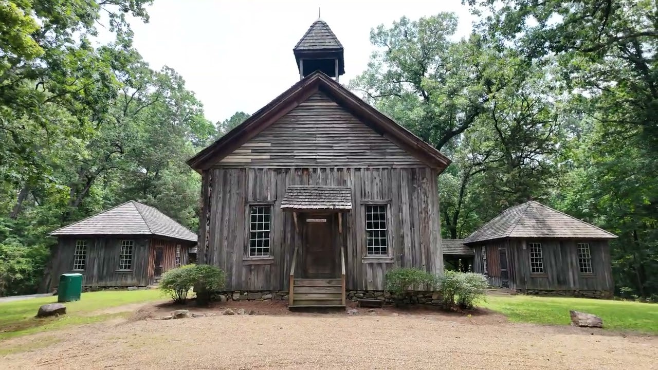 Around Campus: Favorite Mountain Campus Spots at Berry College