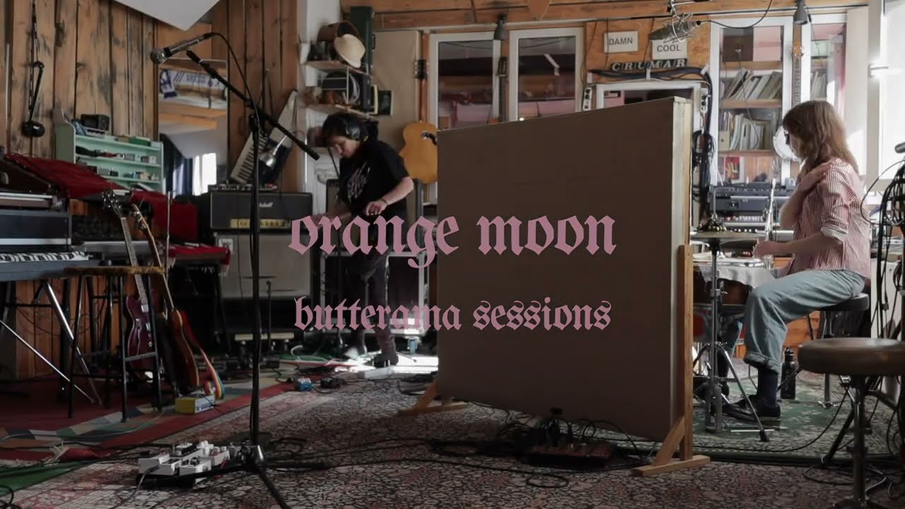 Swiss Pleasure - Orange Moon (Official Music Video)