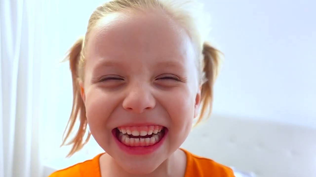 Alice and dad in Best videos for kids