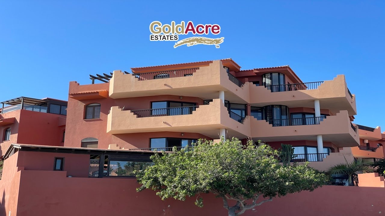 Topkapi Palace, 1st Floor 2 bedroom spacious apartment with STUNNING open views to the Atlantic!