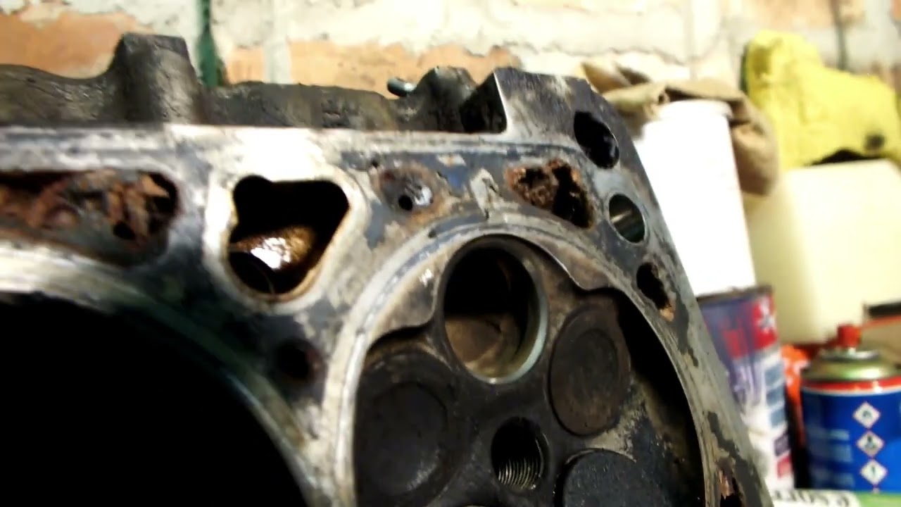 Correia dentada rompida, veja as consequências em um motor de 5 válvulas.