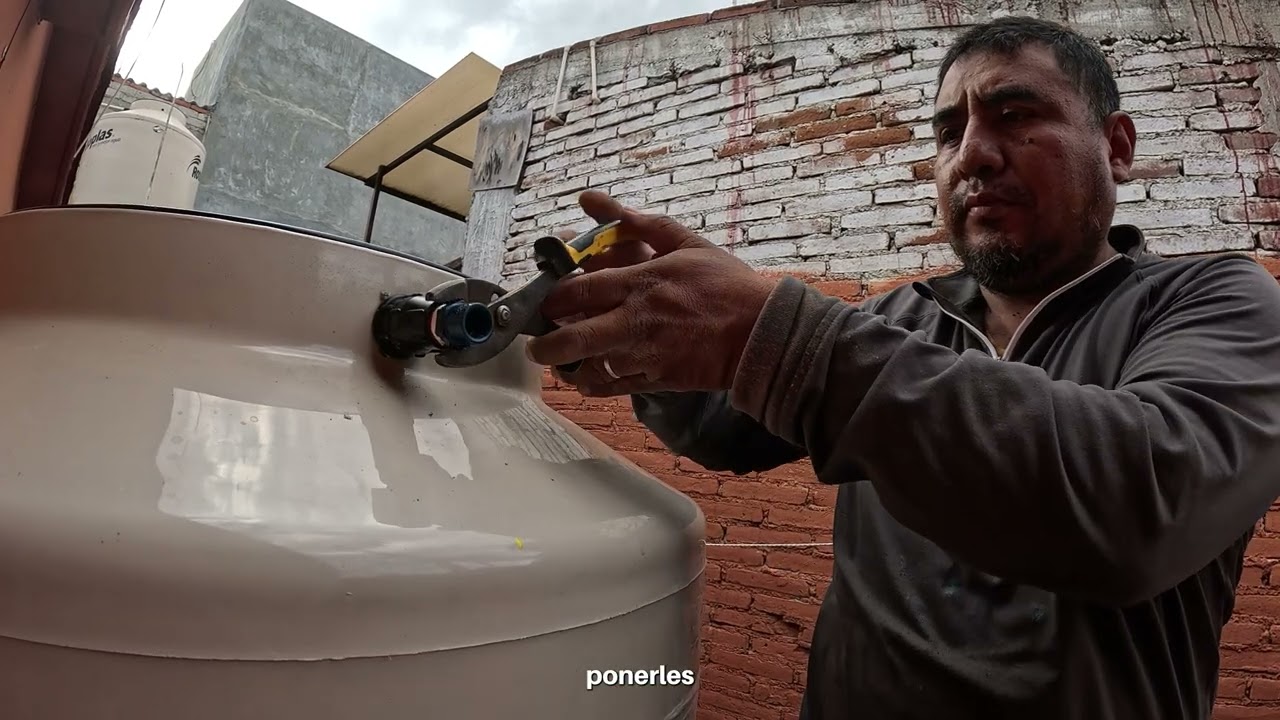 ¿Como instalar un tinaco y una bomba juntos? | daniel plomero