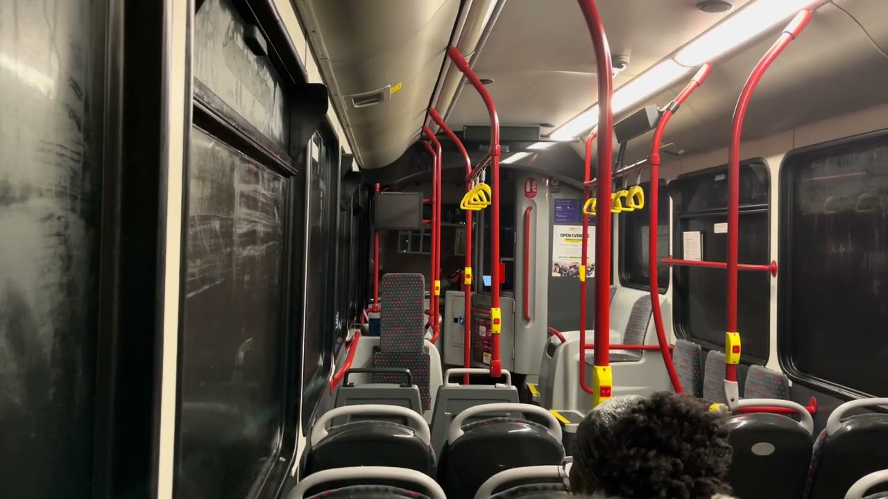 HIGH REVVS!! NXWM 867 SN15LCO ADL Dart4 Enviro200 LWB 