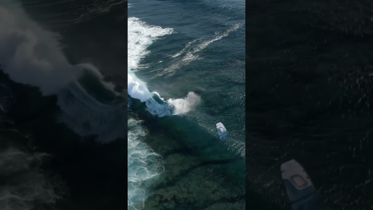 Ultra-light, ultra-quick, ultra-responsive and ultra-reliable. #ozonekites #kitesurfing reo #ultrax