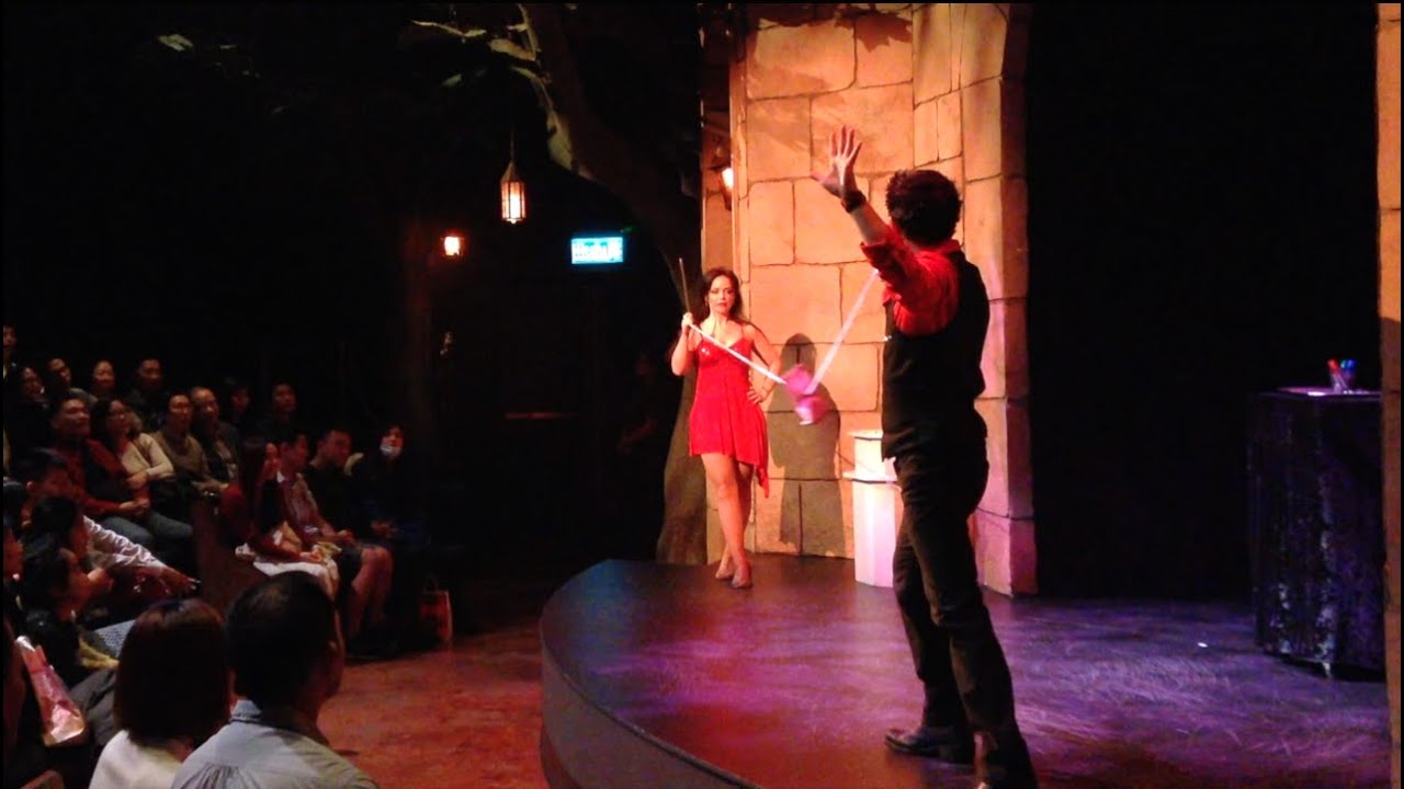 Kyle & Mistie Knight: Cabaret Show
