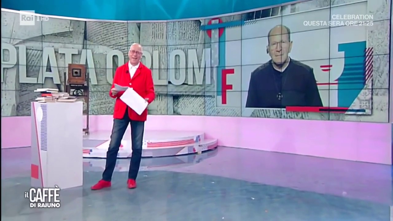 Intervista a Padre Solalinde   Il caff&egrave; di Raiuno 21 ott 2017