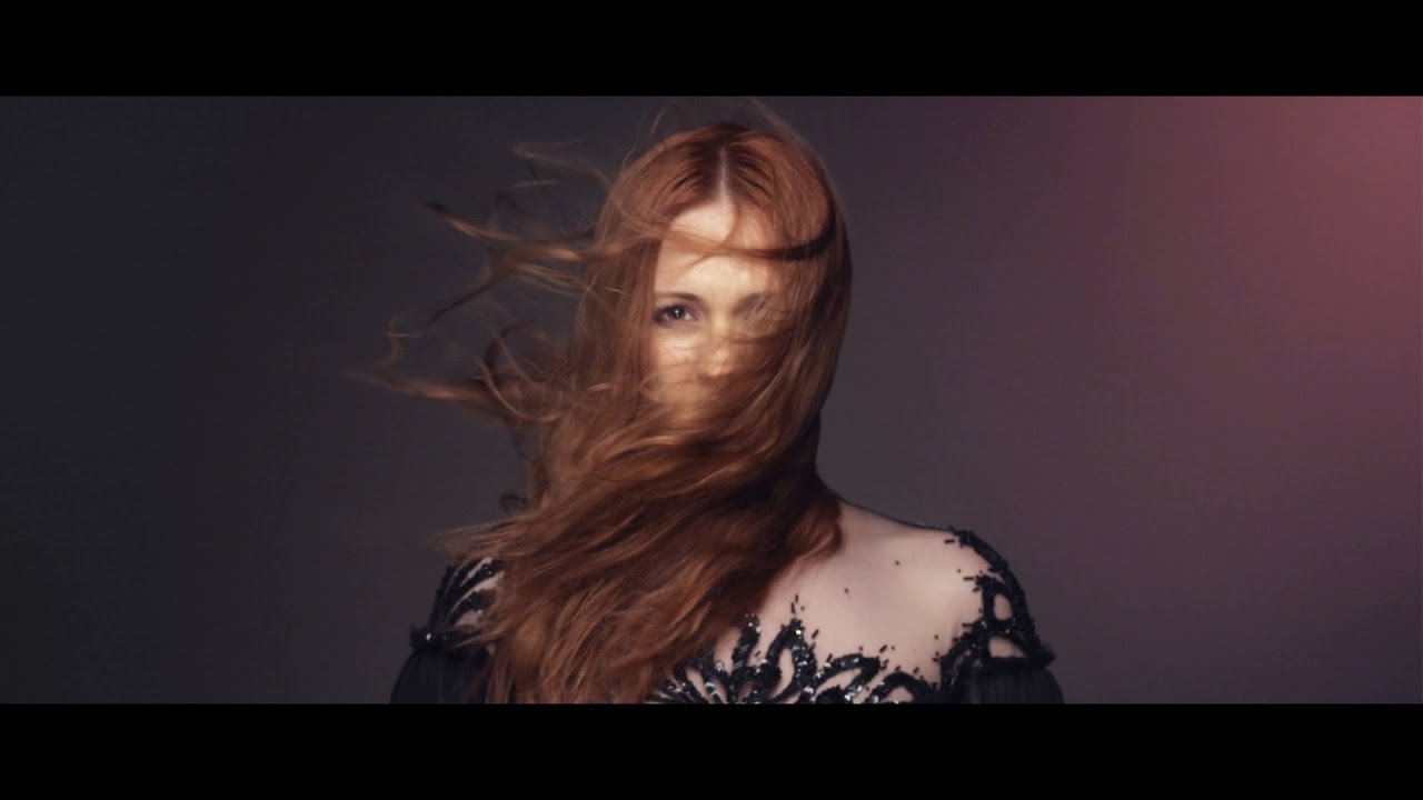 Out Of Me - Cathialine (clip officiel)