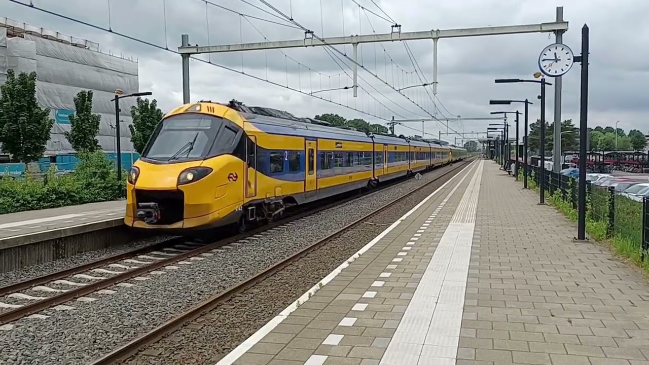 Treinen te Tilburg Stroe en Barneveld