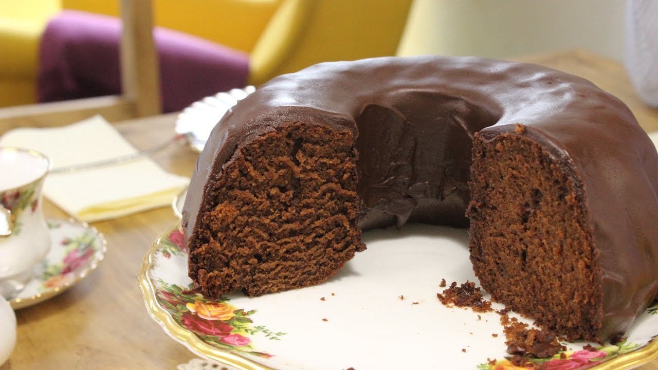 CHOCOLATE BUNDT CAKE