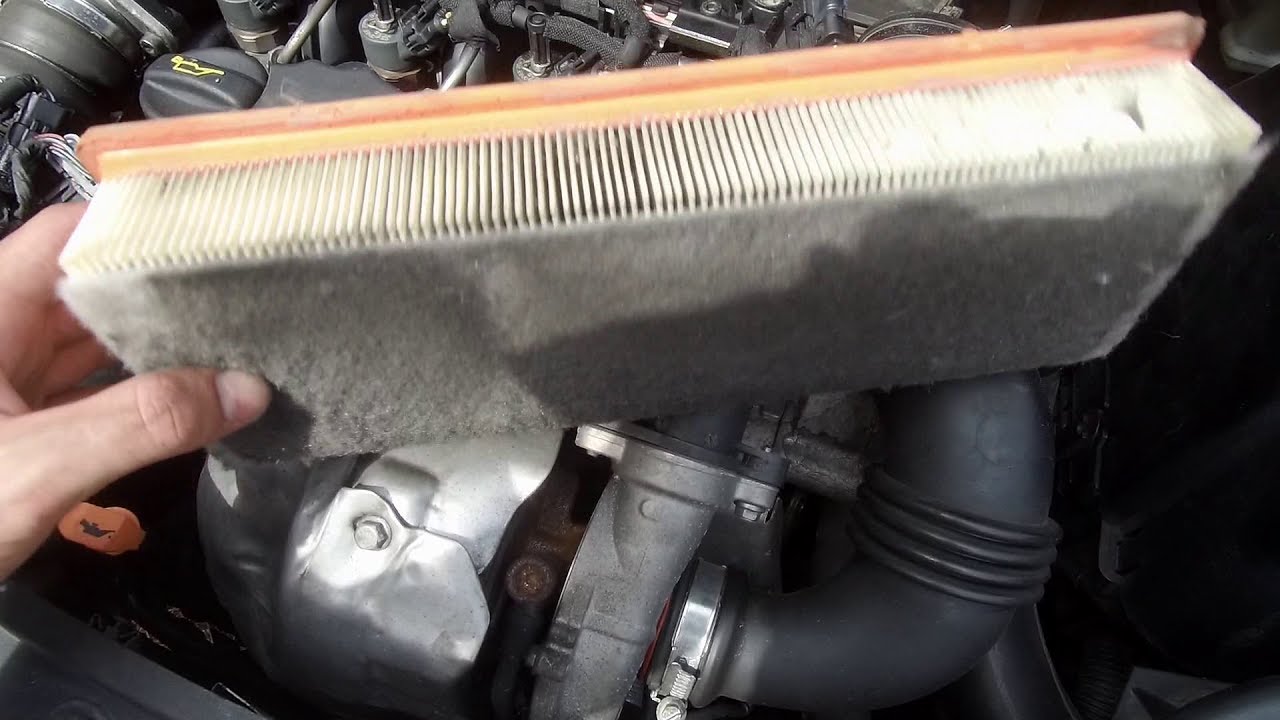 Peugeot 207 1.6 HDI - Changement filtre à air
