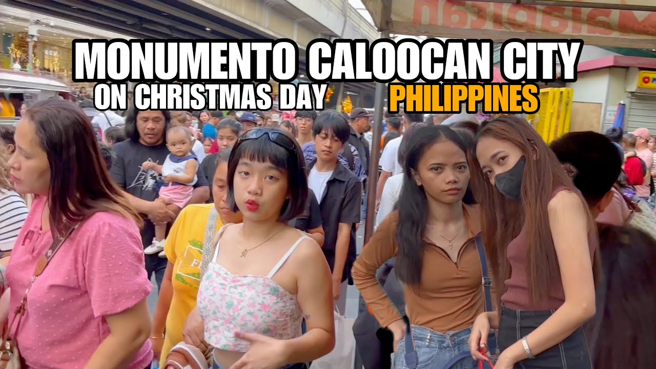 Christmas scenes at monumento Caloocan city Philippines [4k] walking tour