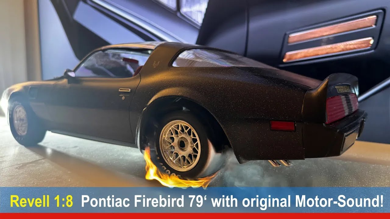 Pontiac Firebird 79' Revell 1:8