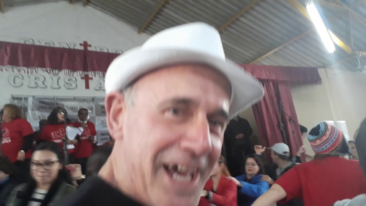 FESTA NO CAPAO DO LE&Atilde;O!!!