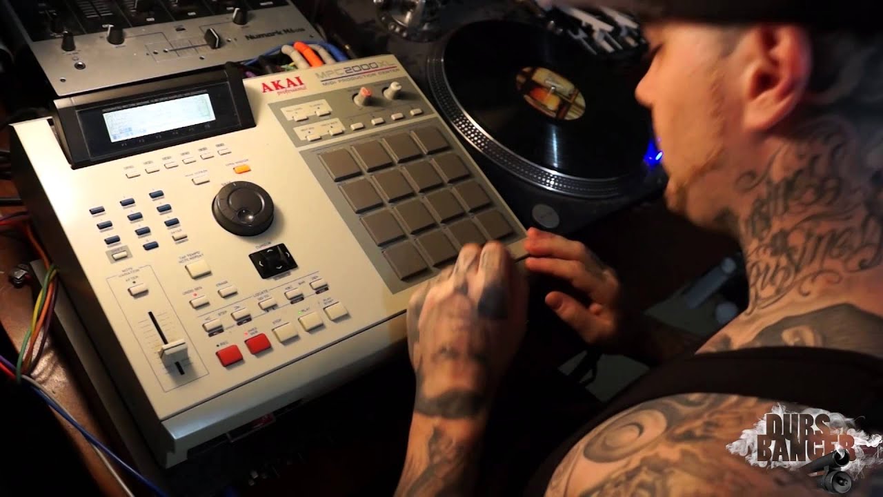 Classic R&B Soul Sample MPC Beat Making Video 90s Boom Bap