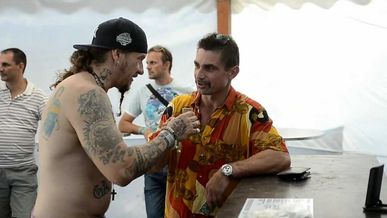 A Whiskys Rabló és Ganxsta Zolee együtt iszogatnak a Szigeten