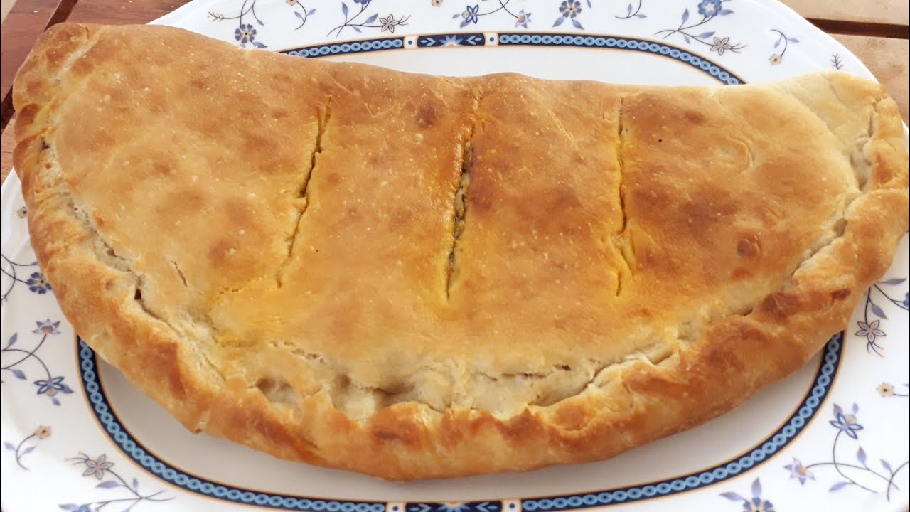 Calzone | Chicken Calzone  Recipe | How to make Calzone | Pizza bread