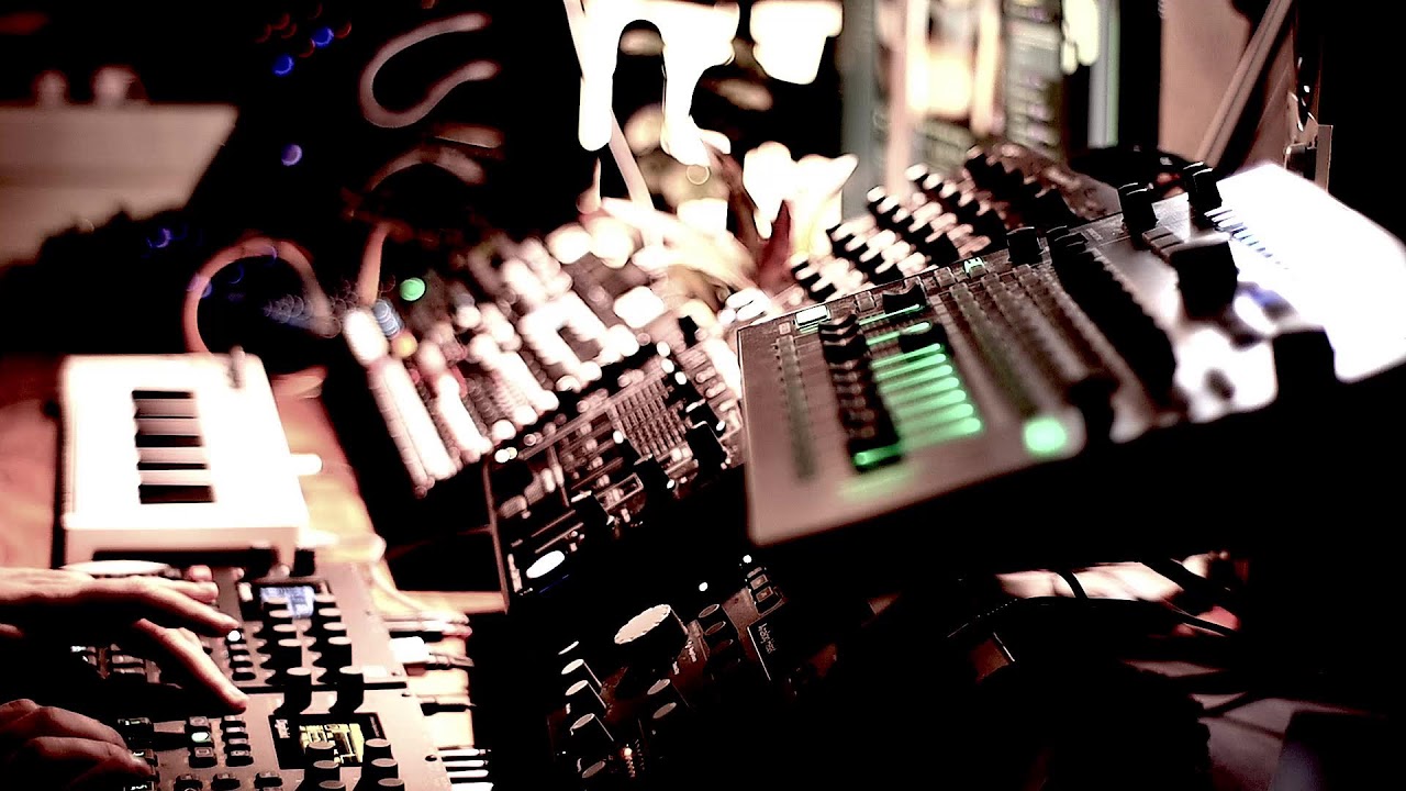 Wummertal - Live Session 26 - Building Live Techno Music Set - Analog